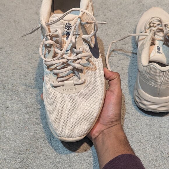 Nike Men's Revolution Size 10.5 (Pre-Owned - Excellent) - Picture 7 of 7